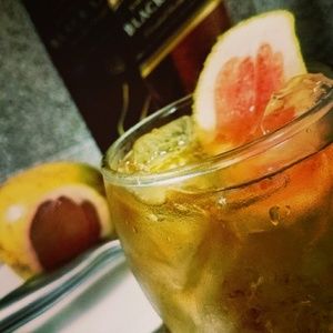 Meet your Posher, Leo